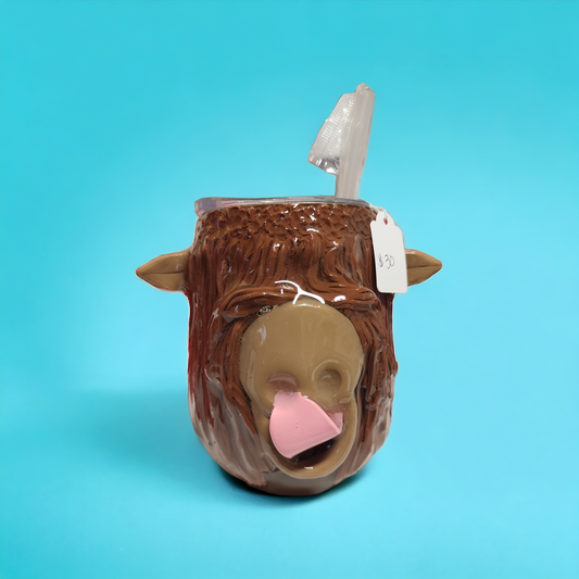 Highland Cow wine tumbler